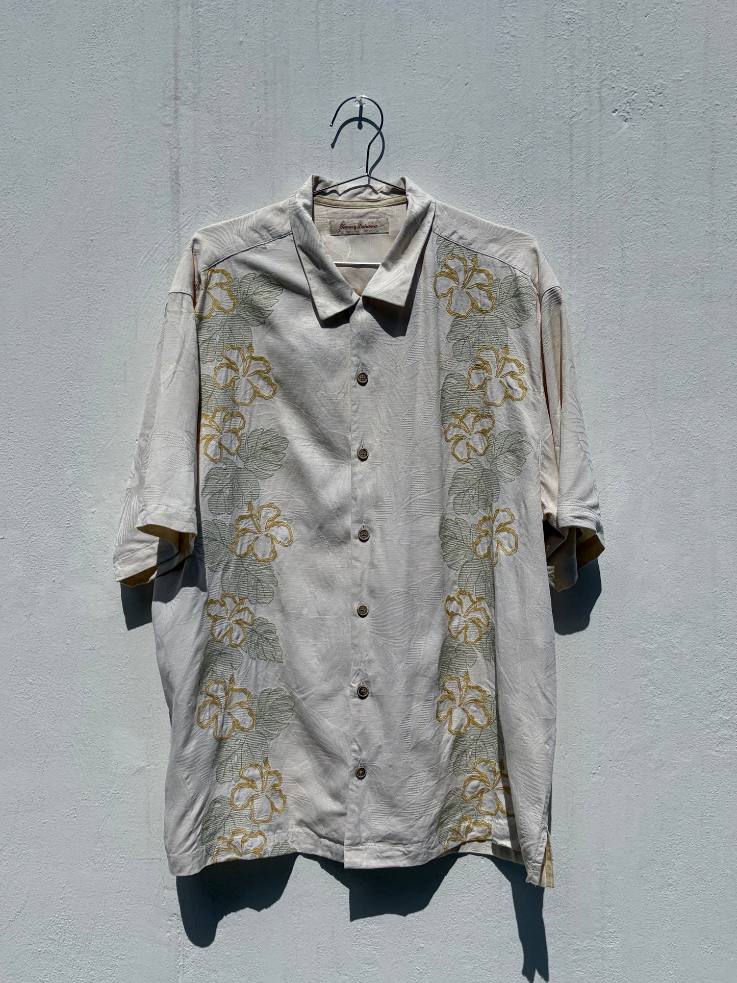 Vintage Silk Shirt ‘’Tommy Bahama’’