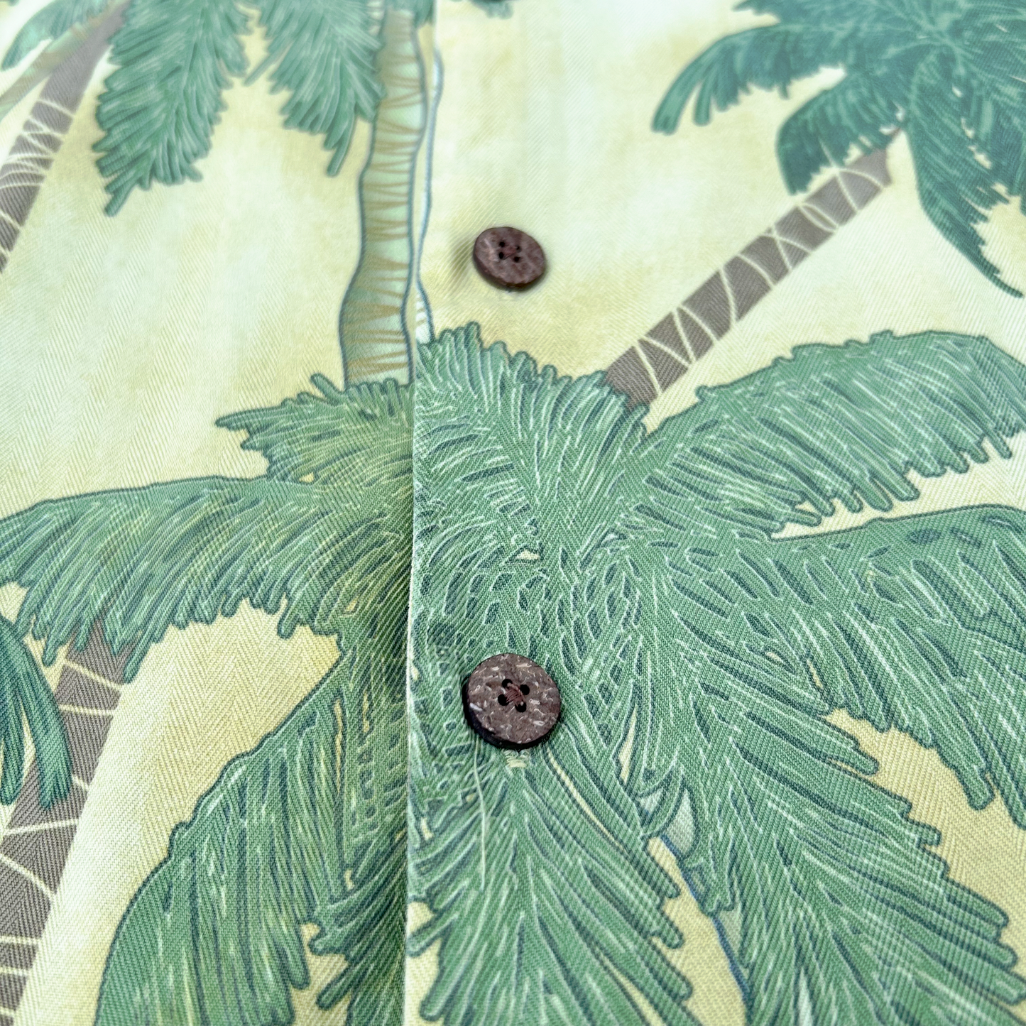 Vintage Hawaiian Silk Shirt ‘’Tommy Bahama’’