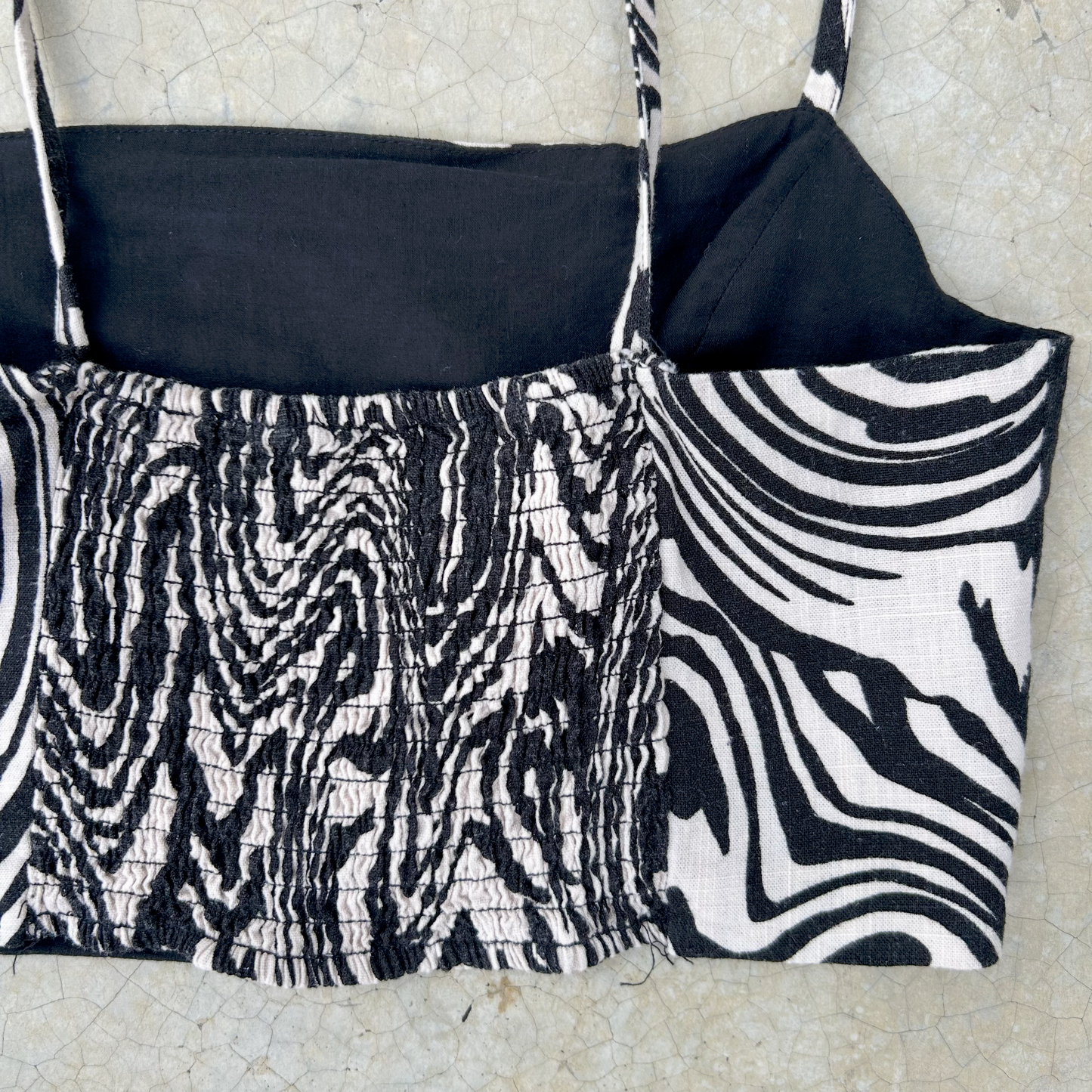 Linen Crop Top ‘’Sin Etiqueta’’