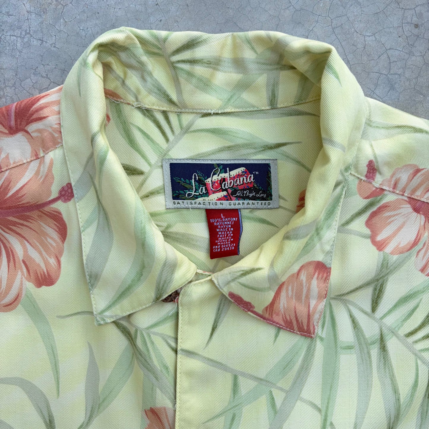 Vintage Hawaiian Shirt ‘’La Cabaña’’