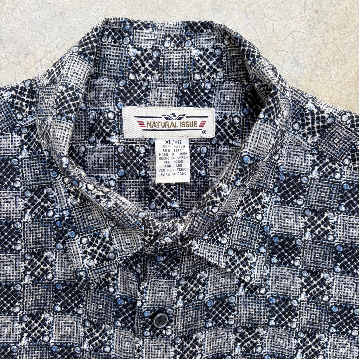 Vintage Shirt ‘’Natural Issue’’
