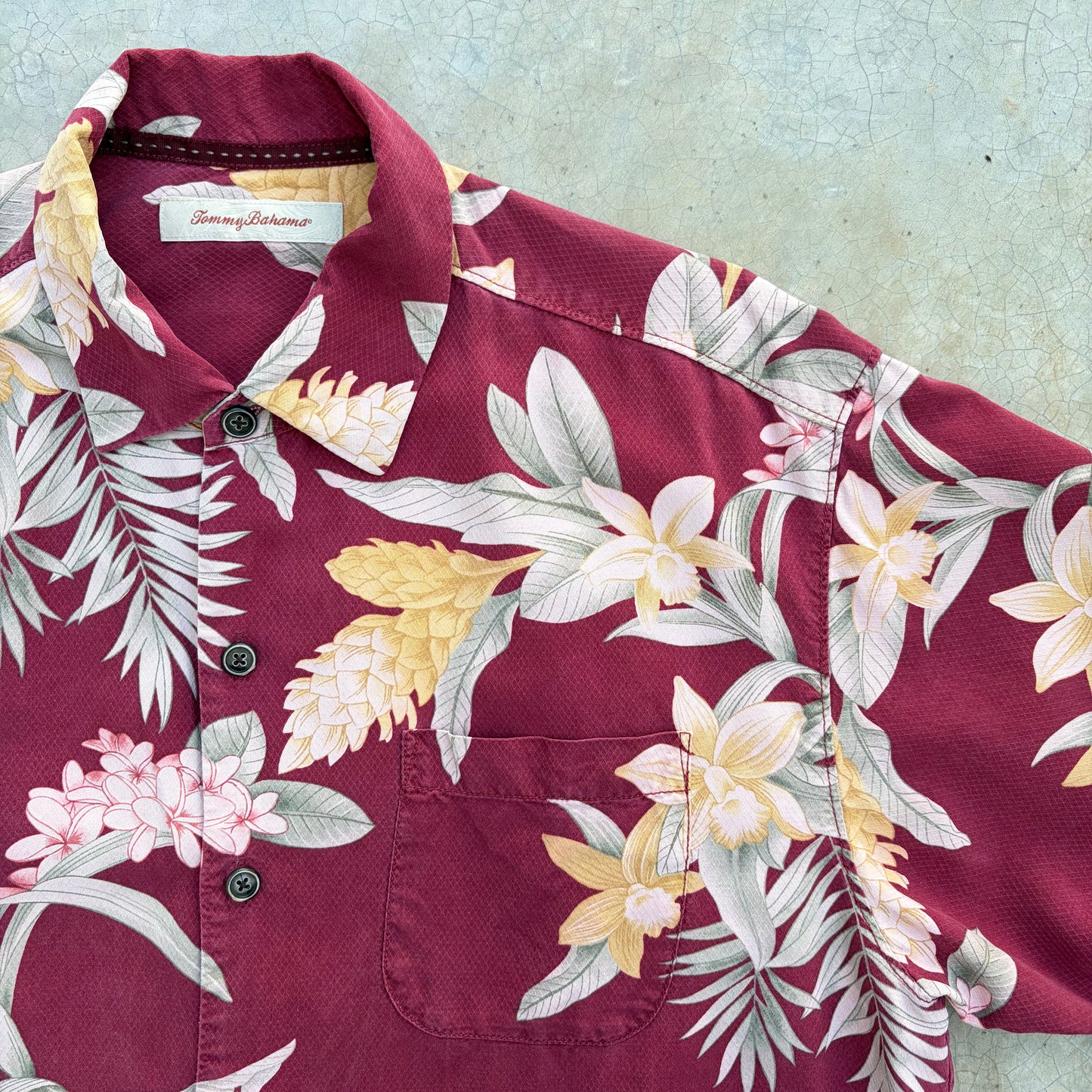 Vintage Hawaiian Silk Shirt ‘’Tommy Bahama’’