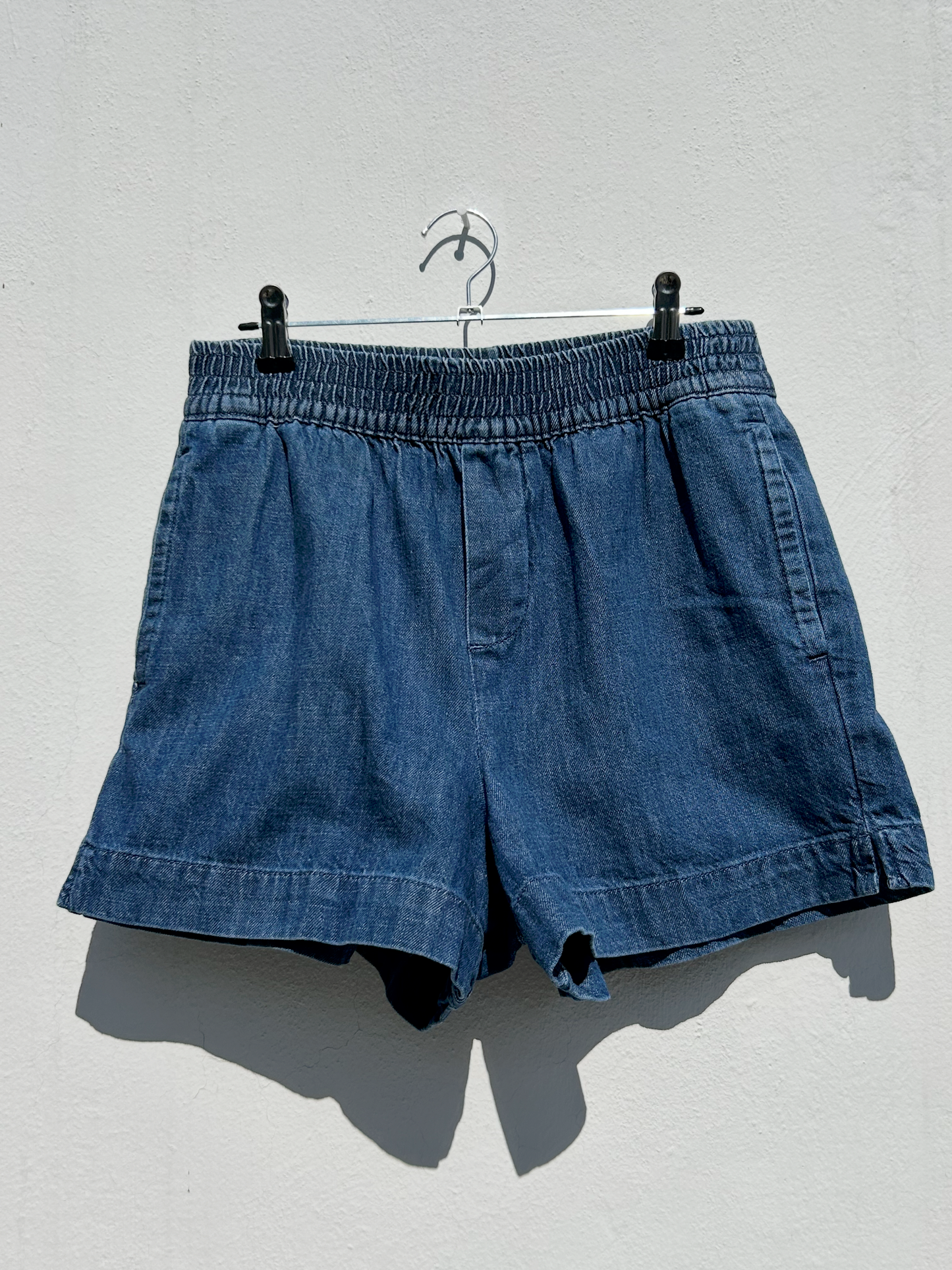 Organic Cotton Short ‘’Free Assembly’’