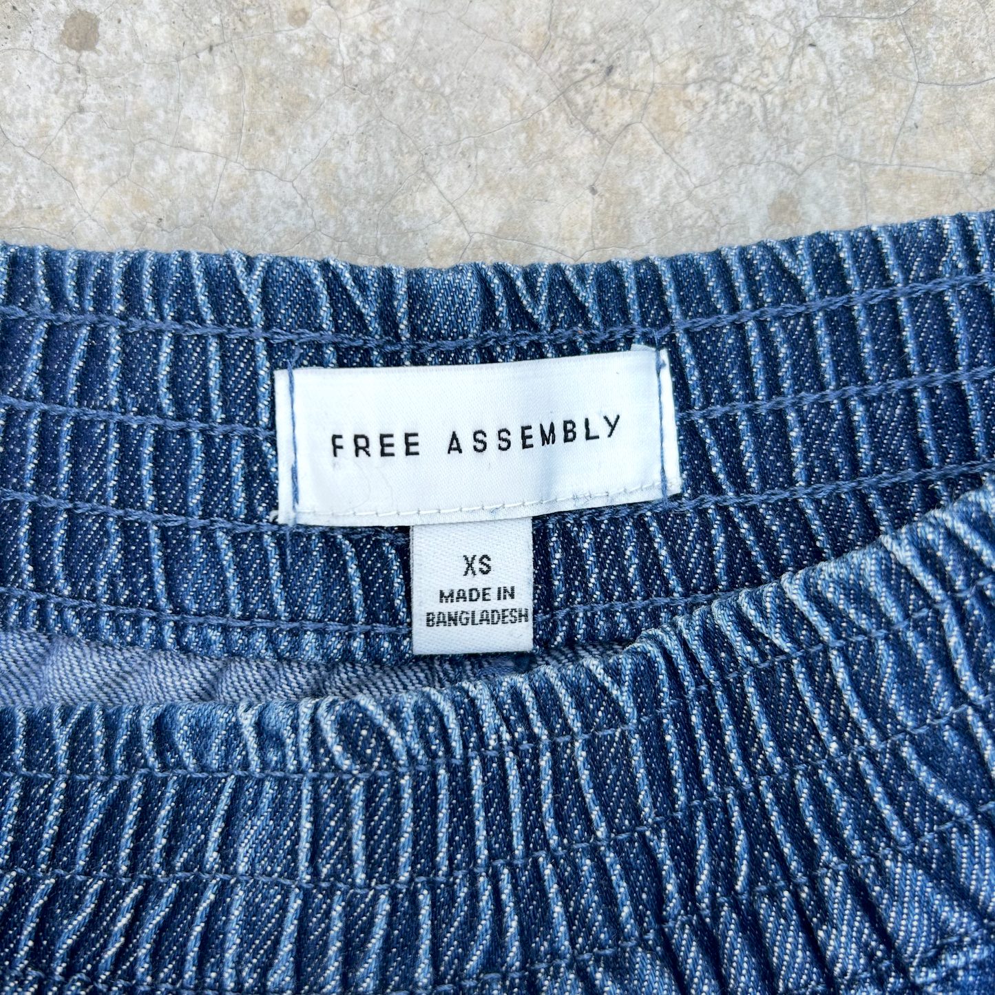 Organic Cotton Short ‘’Free Assembly’’