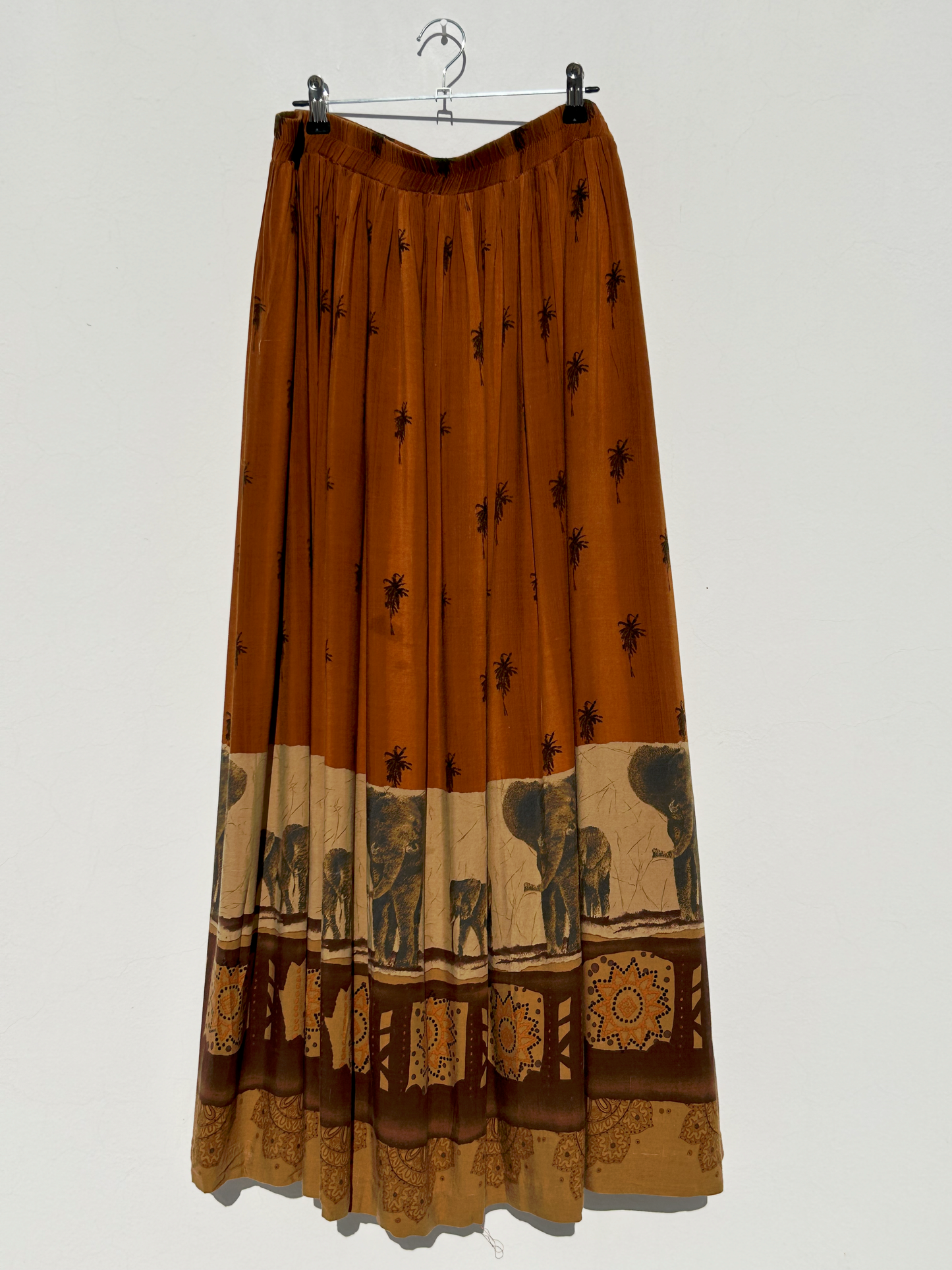 Maxi Semi Circle Skirt ’’Stonebridge’’