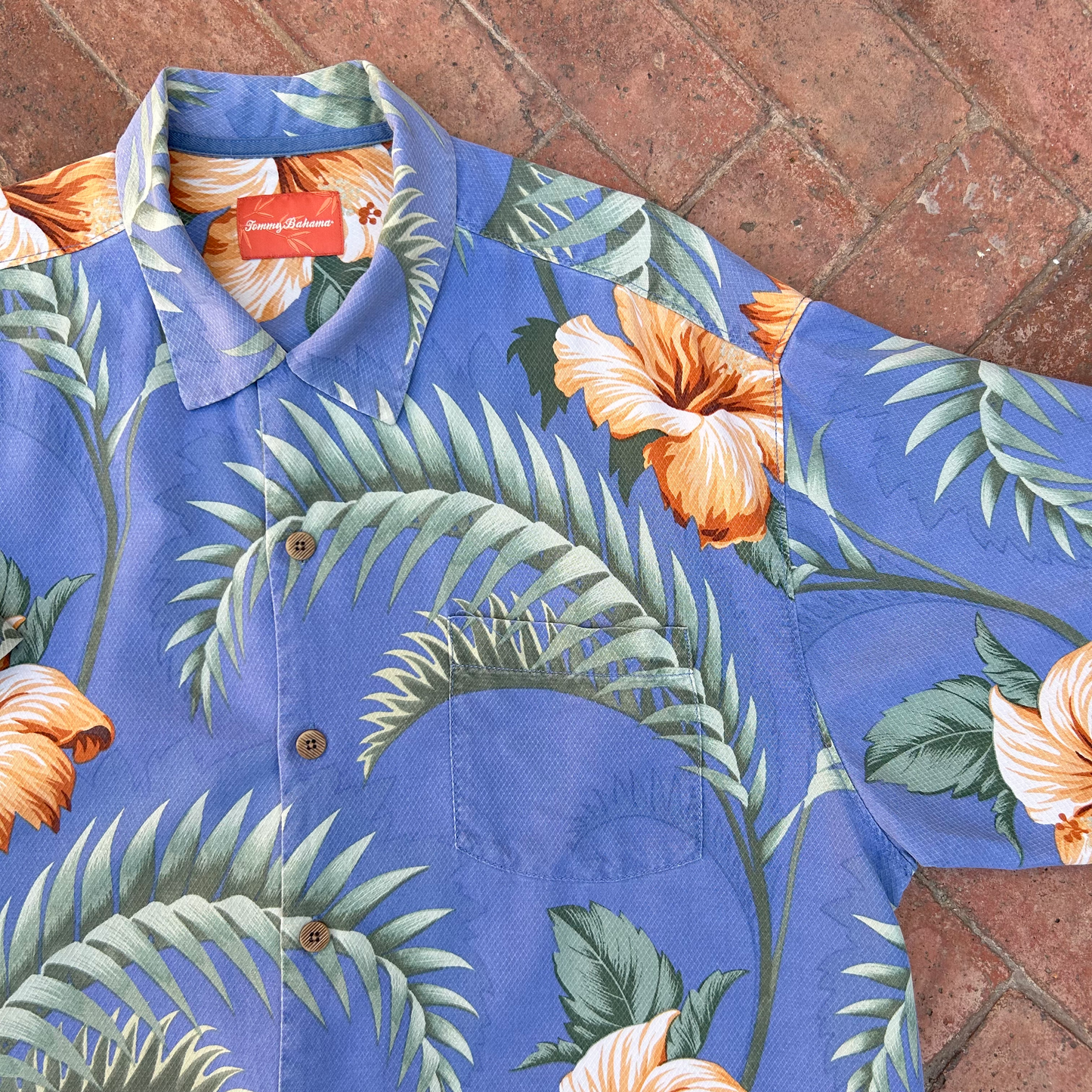 Vintage Silk Shirt ‘’Tommy Bahama’’