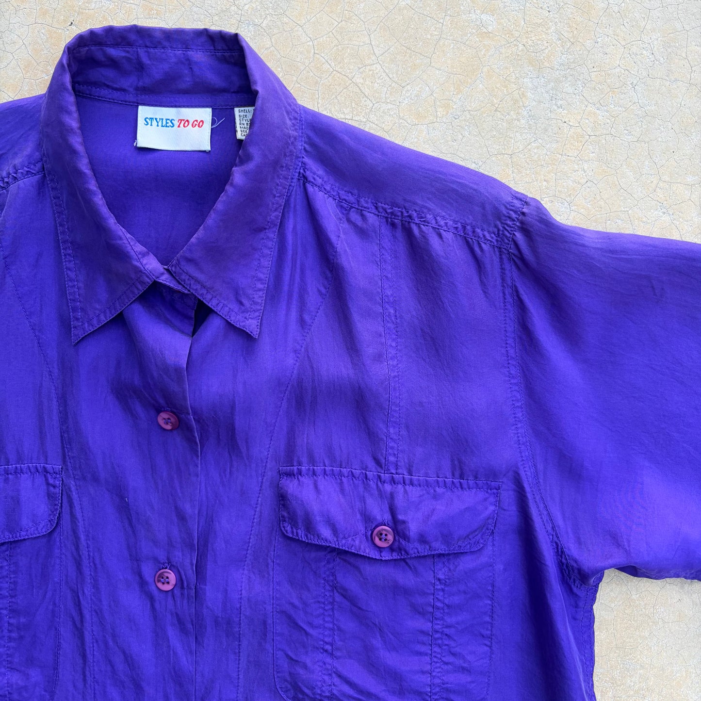 Vintage Silk Shirt ‘’Styles to go’’