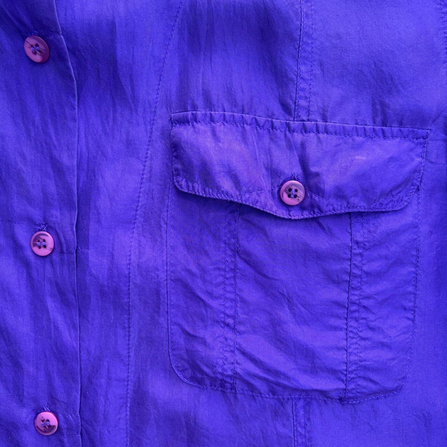 Vintage Silk Shirt ‘’Styles to go’’