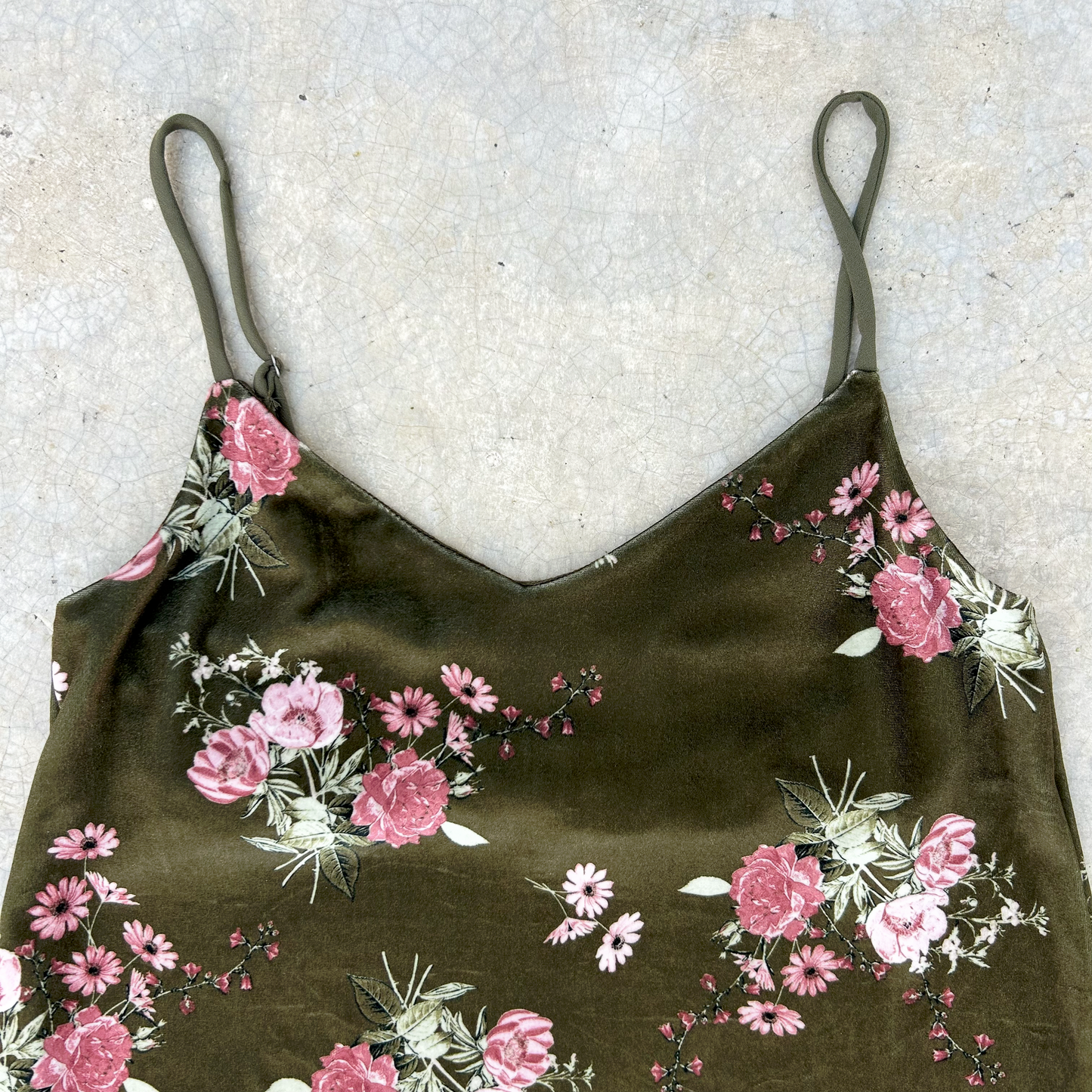 Velvet Slip Top ‘’Basics’’