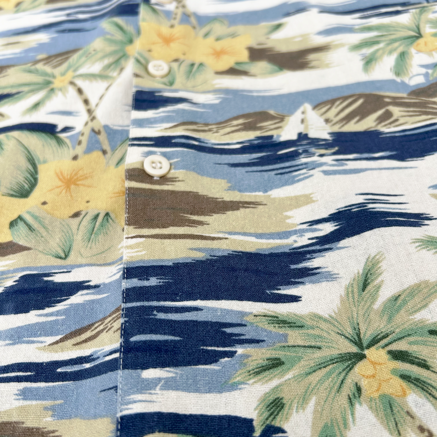 Hawaiian Silk Shirt ‘’Silk Icon’’