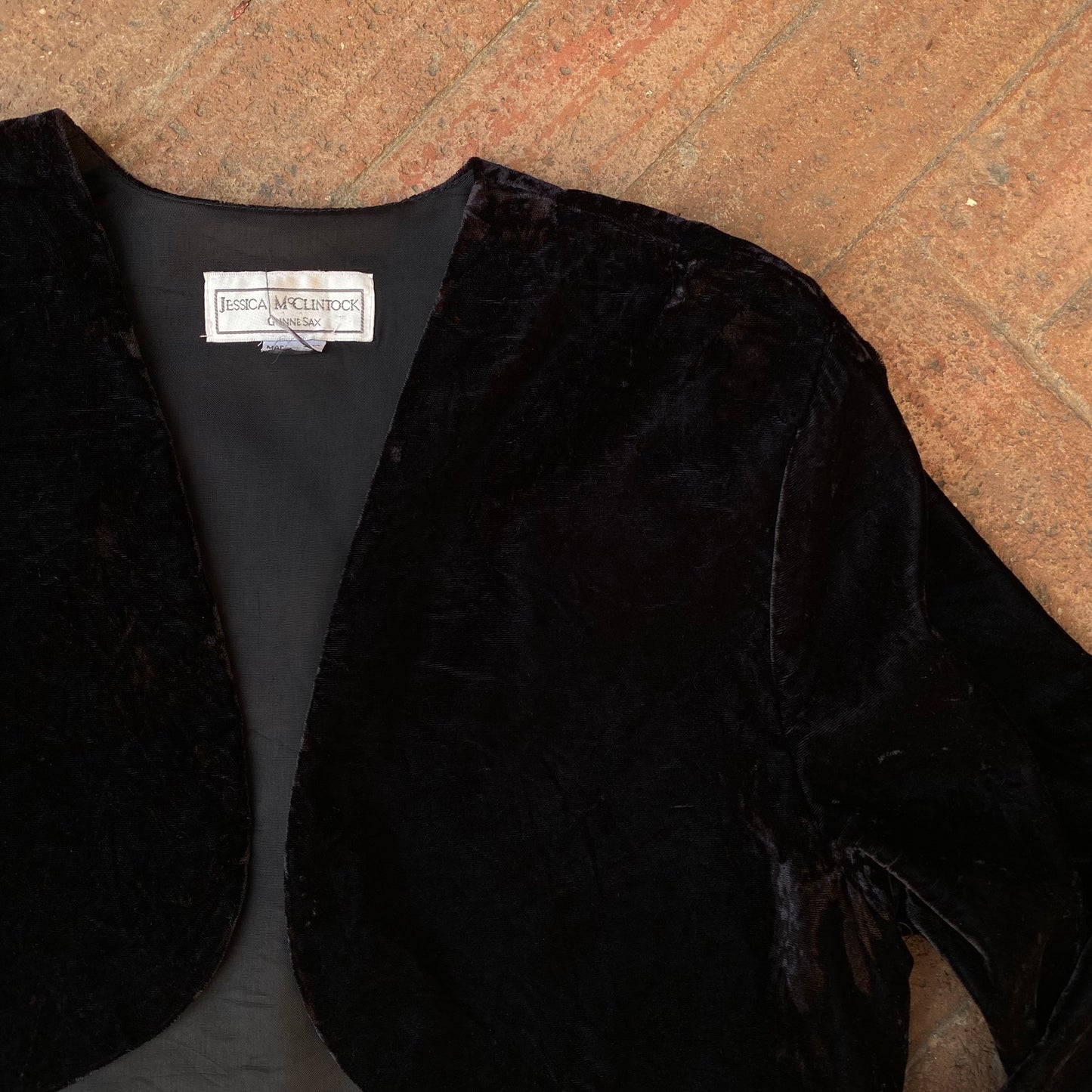 Vintage Velvet Bolero ‘’Jessica McClintock’’