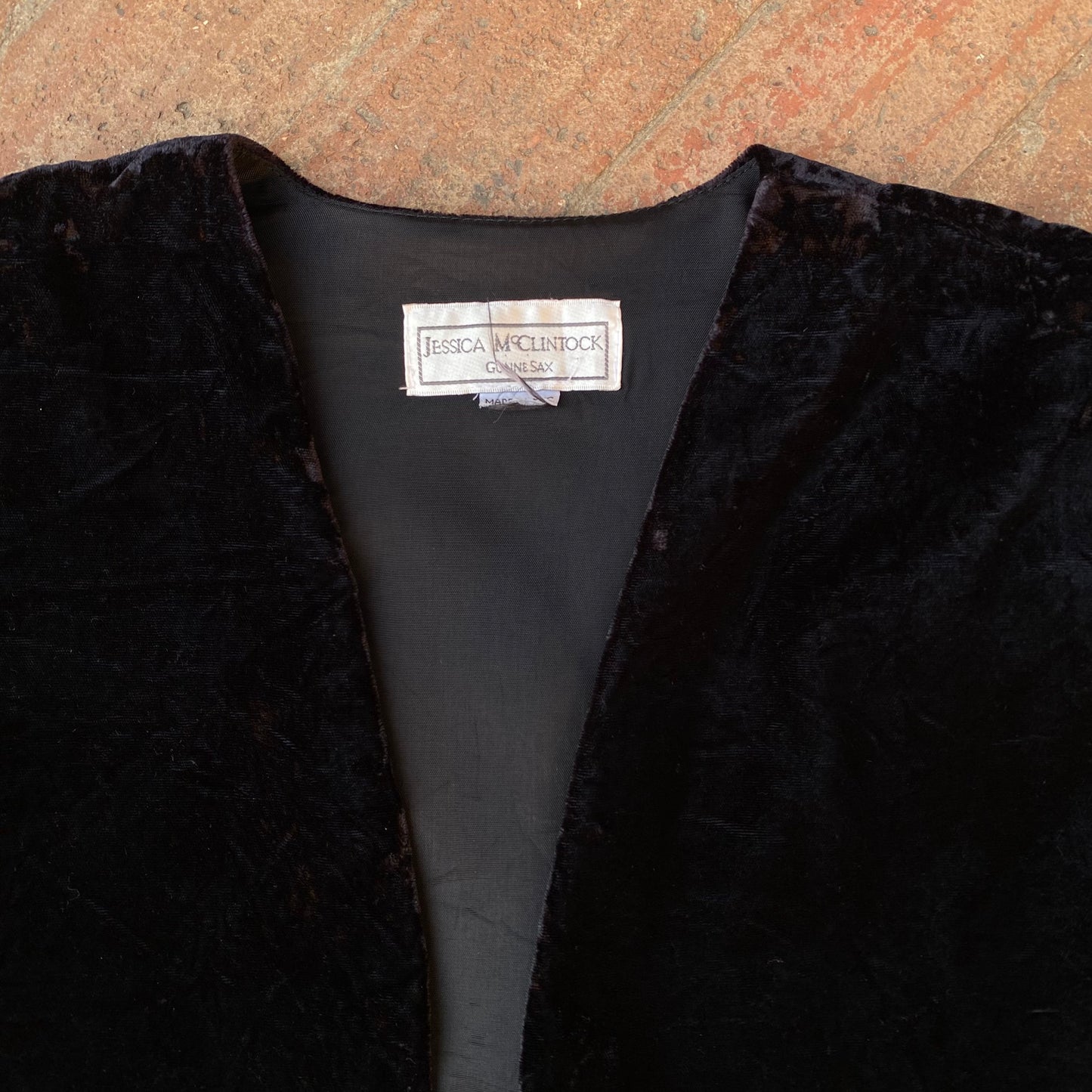 Vintage Velvet Bolero ‘’Jessica McClintock’’