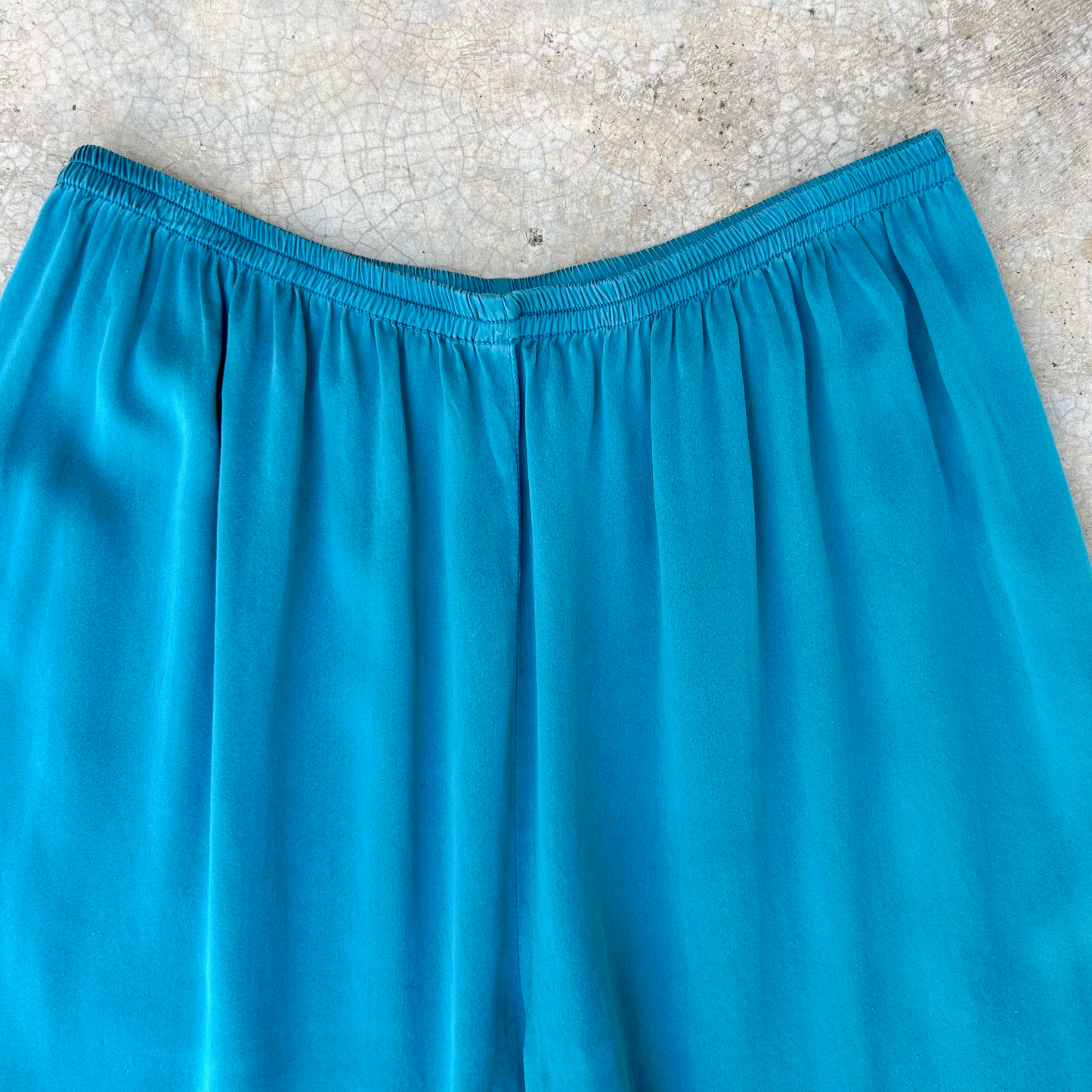Capri Silk Pants ‘’Sin Marca’’