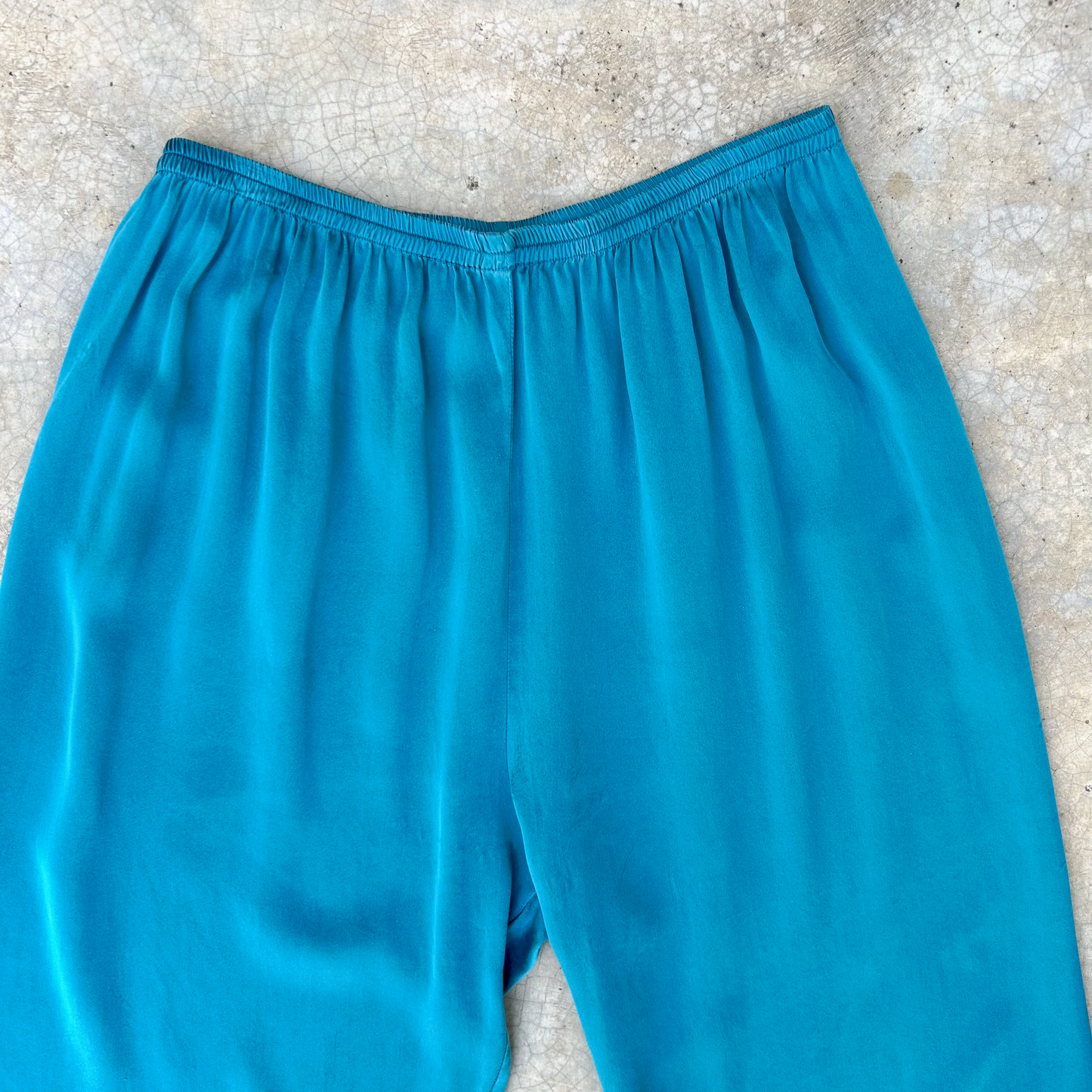 Capri Silk Pants ‘’Sin Marca’’