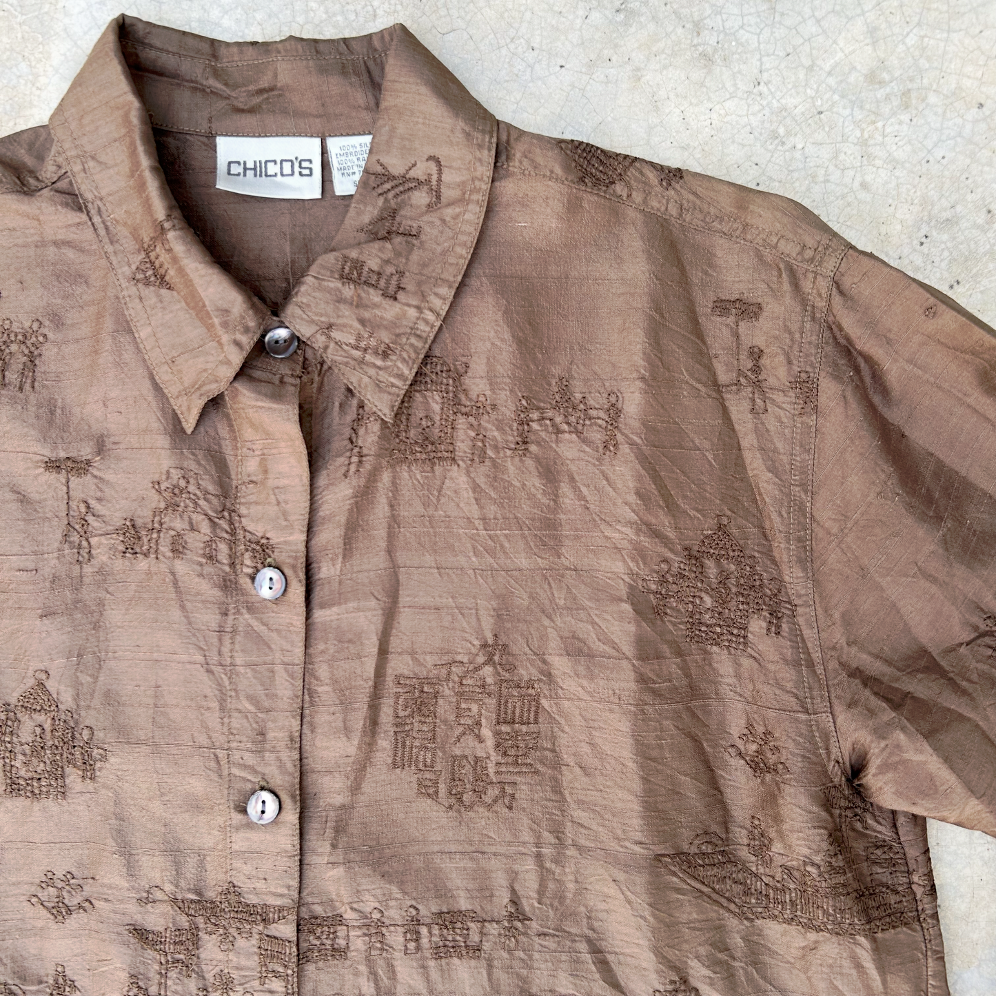 Vintage Silk Embroidered Shirt ‘’Chicos’’