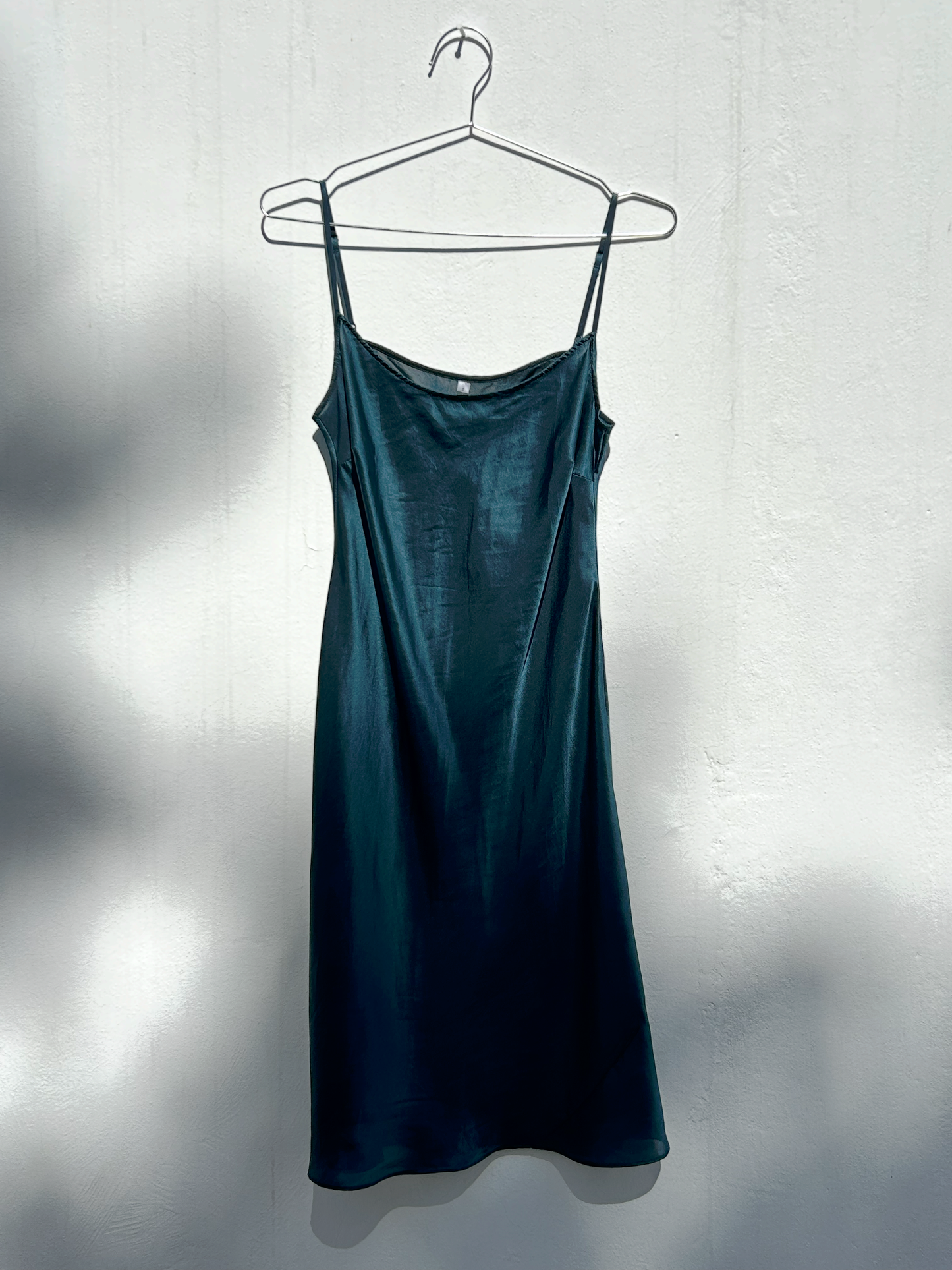 Satin Slip Dress ‘’Sin Etiqueta’’