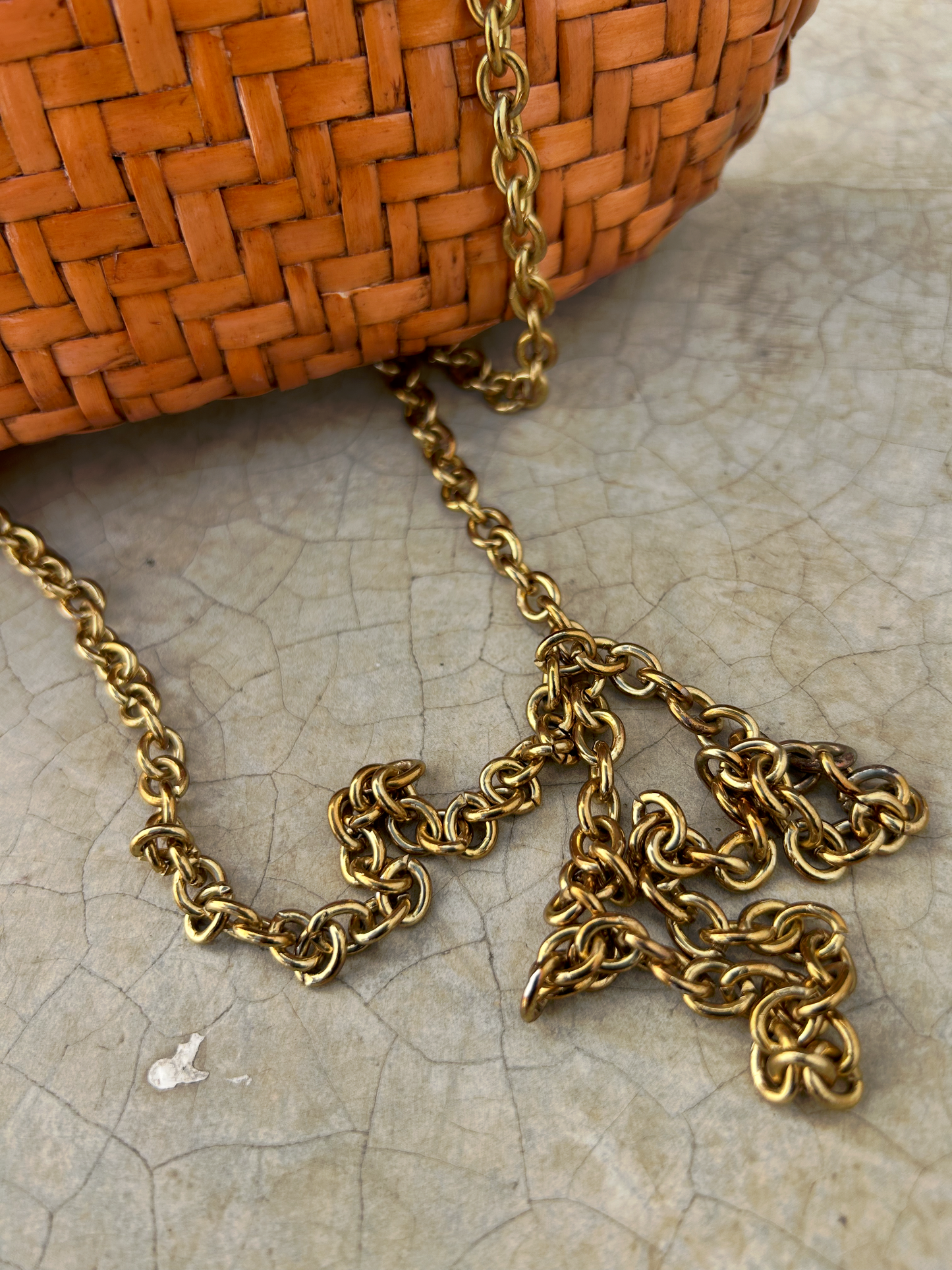 Hardshell Minaudiere Crossbody Bag ‘’Sin Marca’’