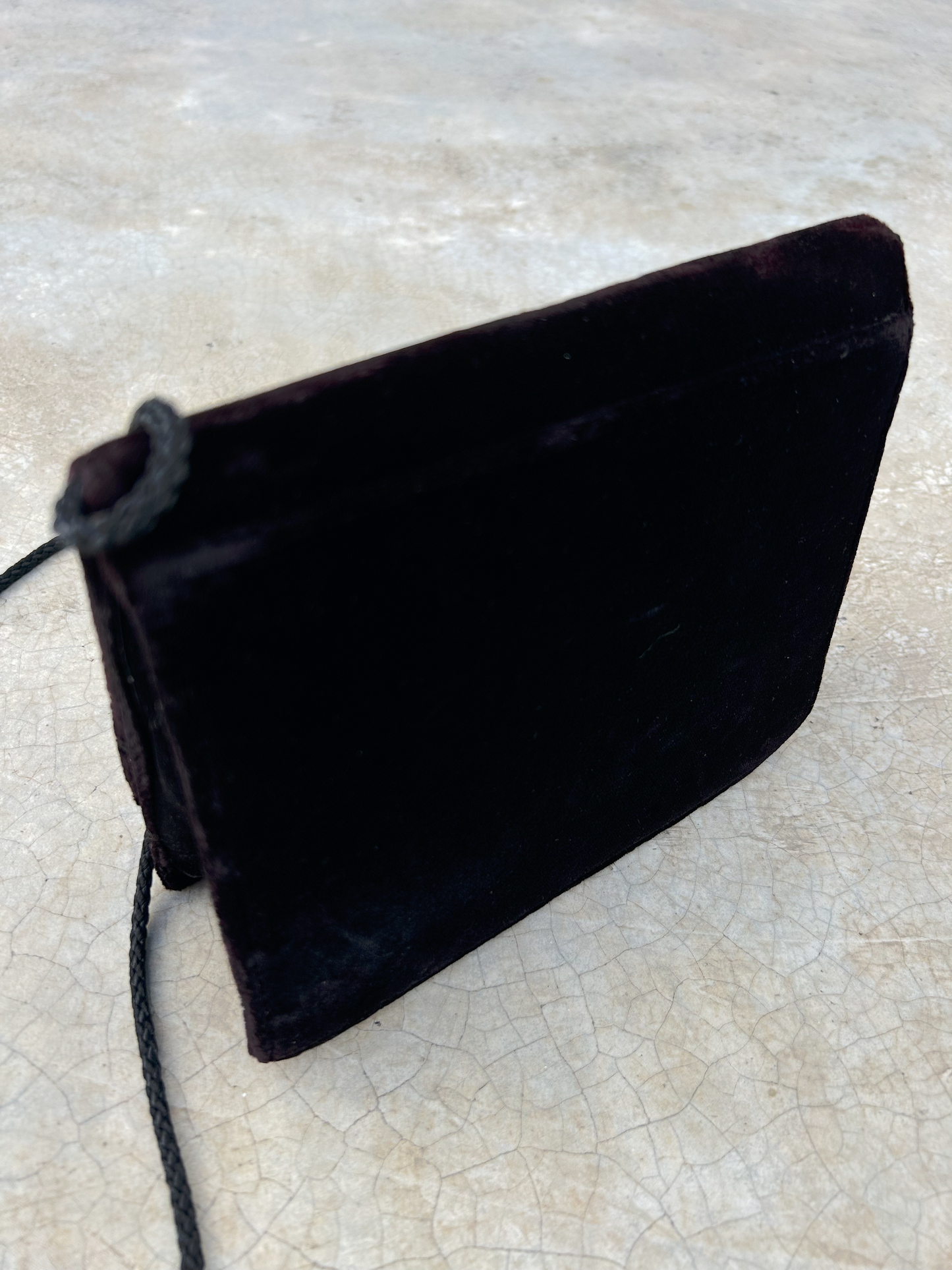 Vintage Velvet Flap Crossbody Crossbody Bag ‘’Sin Etiqueta’’