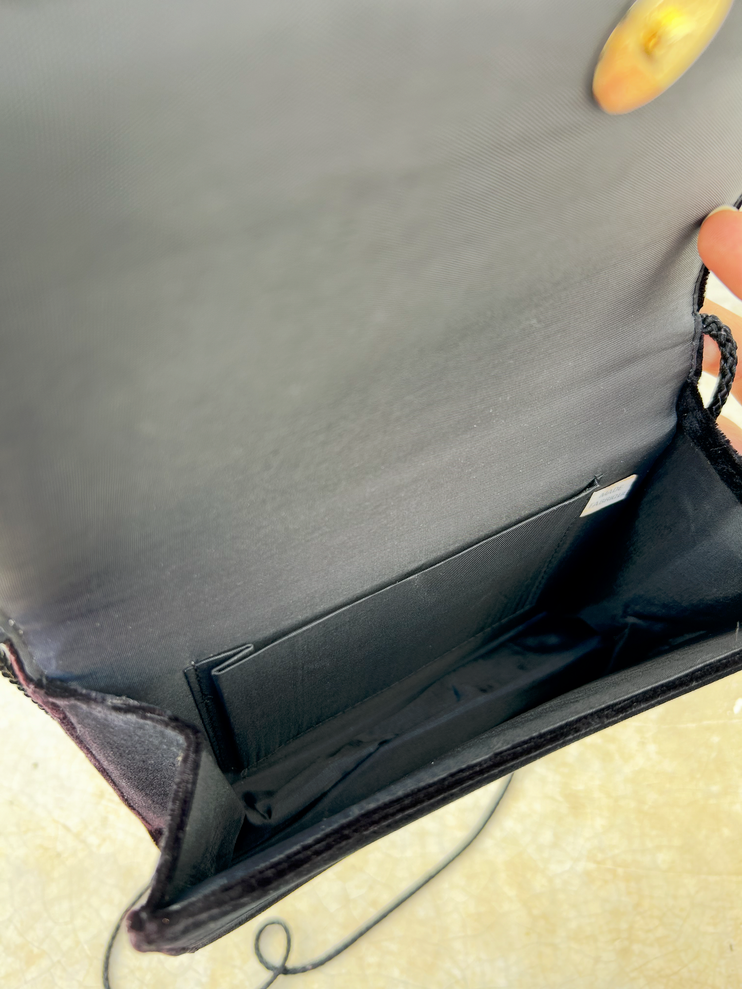 Vintage Velvet Flap Crossbody Crossbody Bag ‘’Sin Etiqueta’’