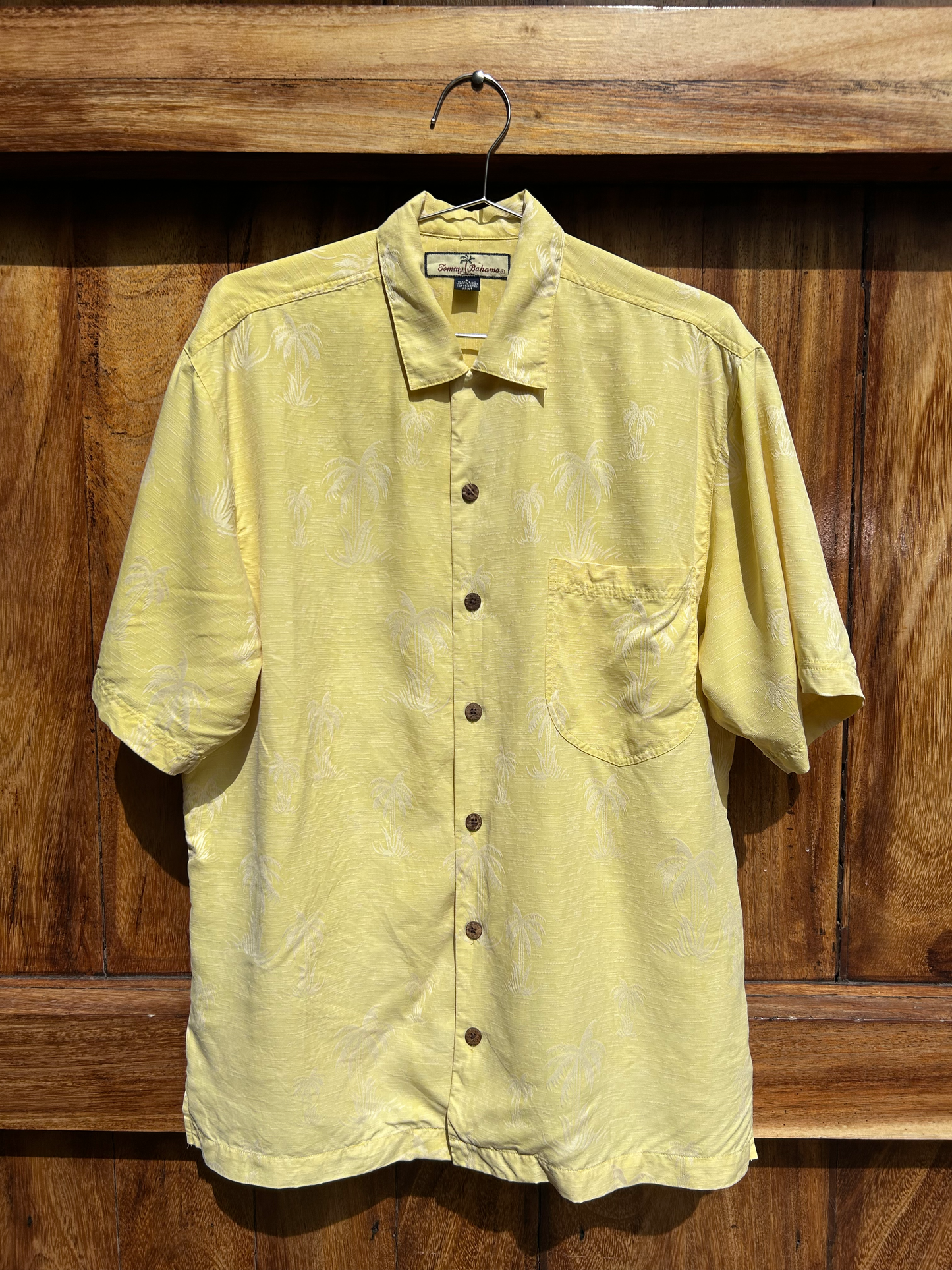 Vintage Silk Shirt ‘’Tommy Bahama’’