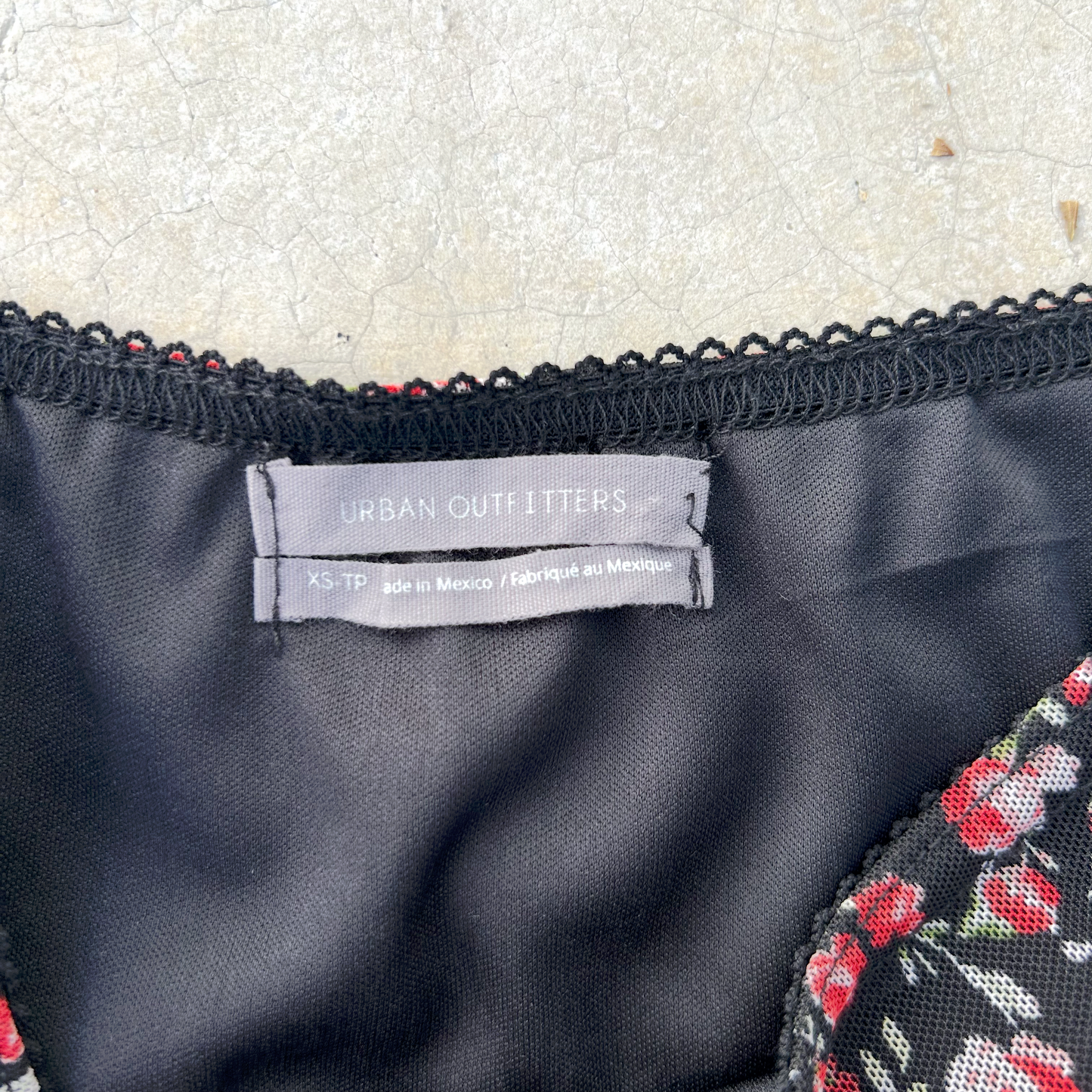 Mesh Mini Skirt ‘’Urban Outfitters’’