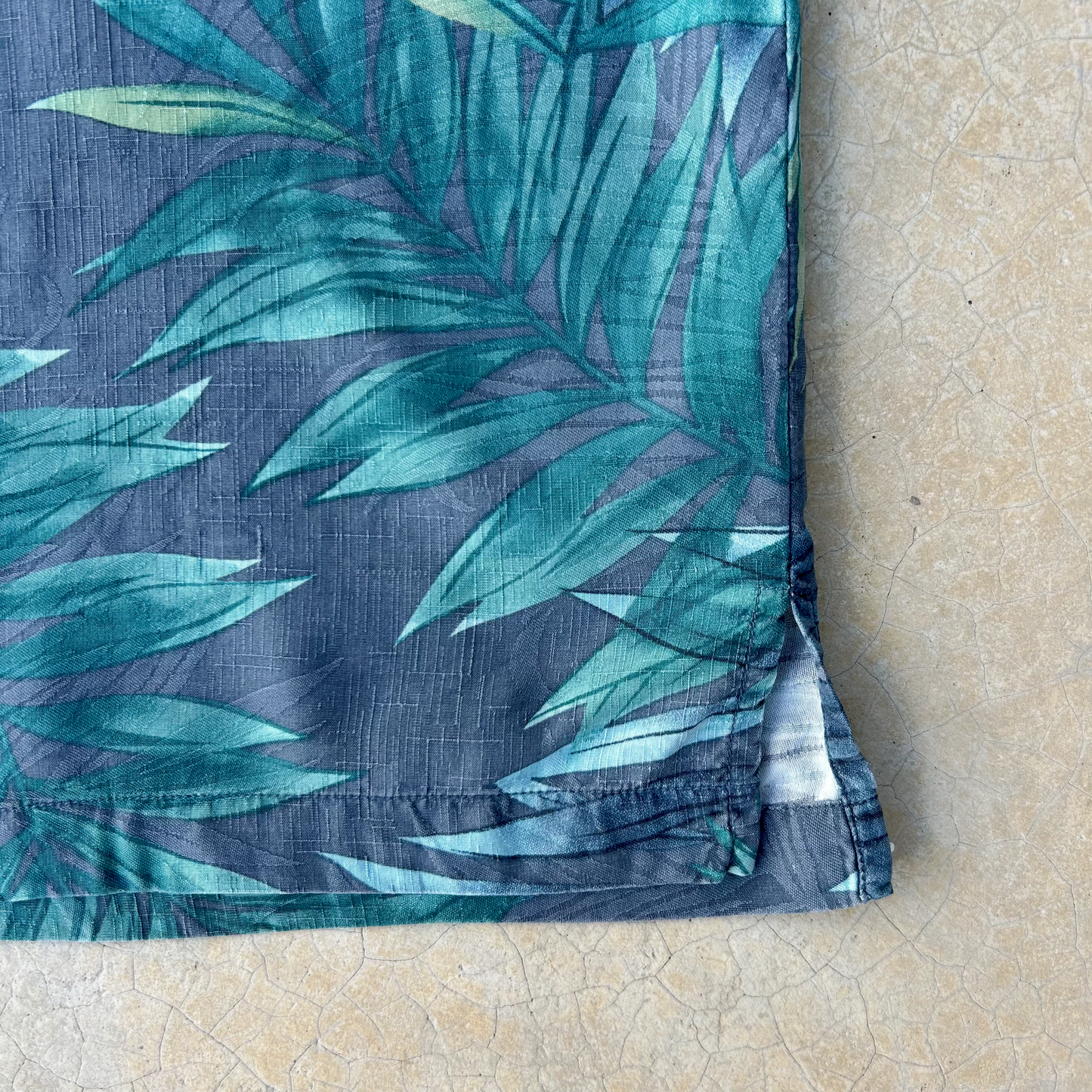 Vintage Silk Shirt ‘’Tommy Bahama’’