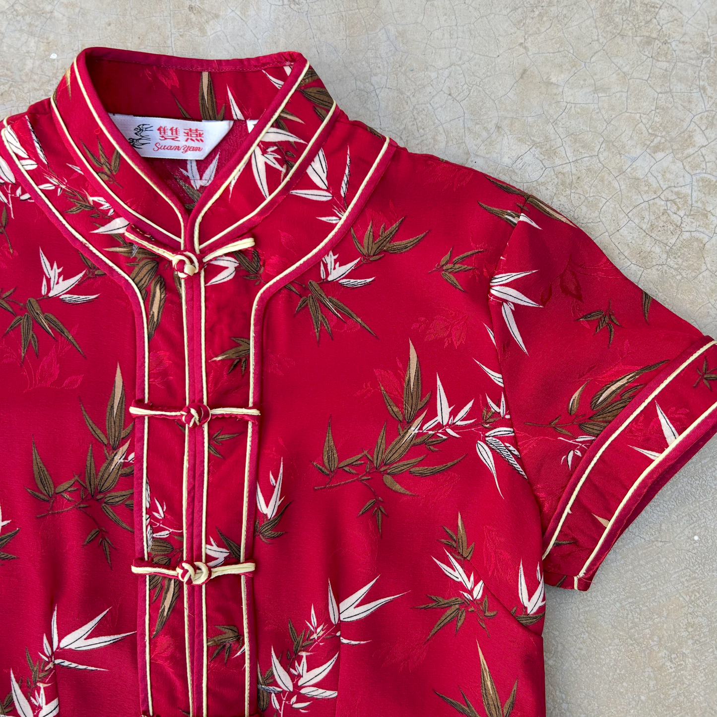Short-Sleeved Tang Suit Shirt ‘’Suan Yan’’